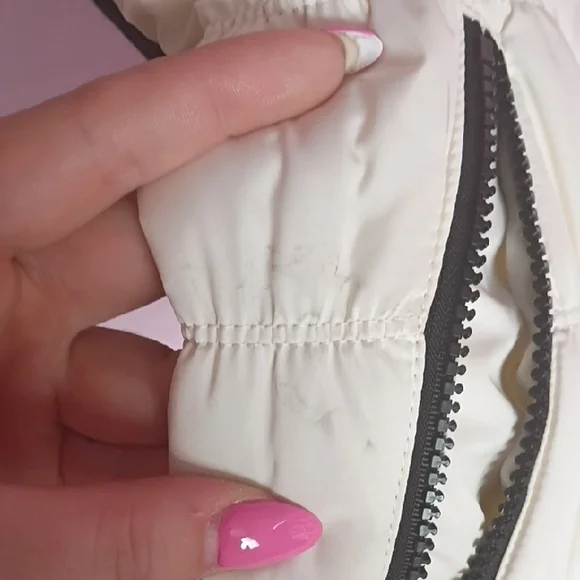 Black Rivet Women's Black and Cream Vest - Picture 3 of 4